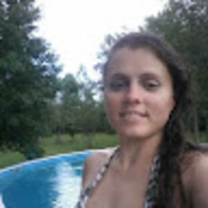 Meet your Posher, Anna lewis